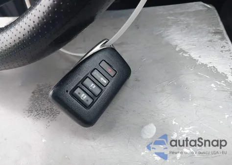 2016 Lexus Is 200T z USA, uszkodzony, nr VIN JTHBA1D25G5016097